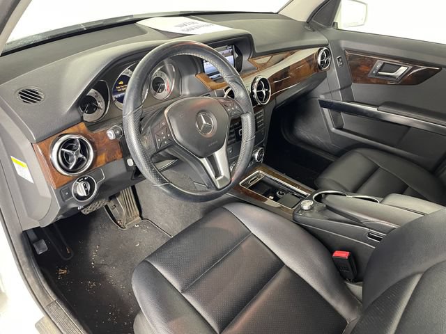 Used 2013 Mercedes-Benz GLK 350 4MATIC image 3