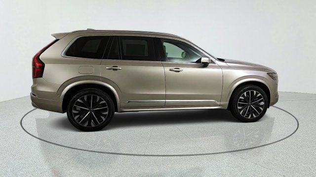 New 2026 Volvo XC90 T8 Plus w/ Protection Package Premier AWD/4WD image 8