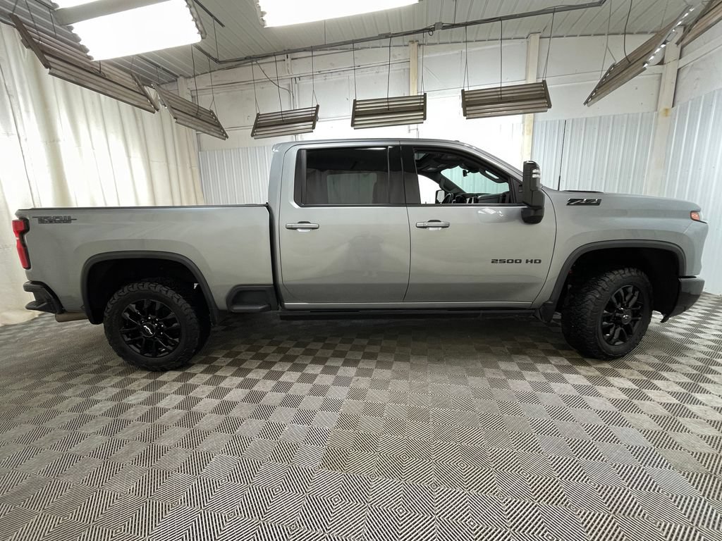 Certified 2025 Chevrolet Silverado 2500 LTZ w/ LTZ Plus Package AWD/4WD image 27