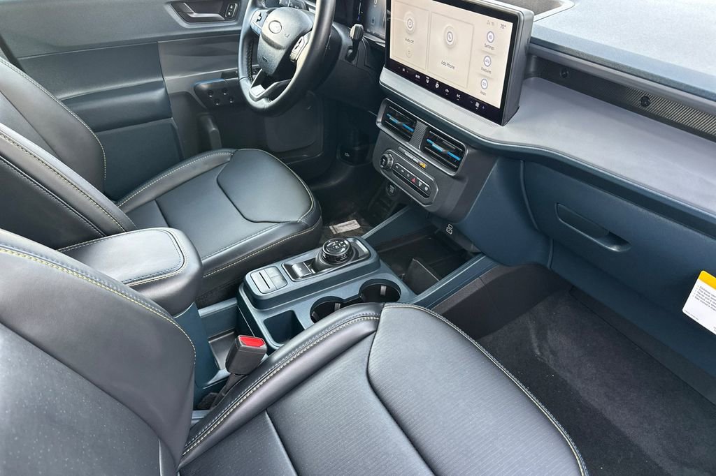 New 2026 Ford Maverick Lobo image 13