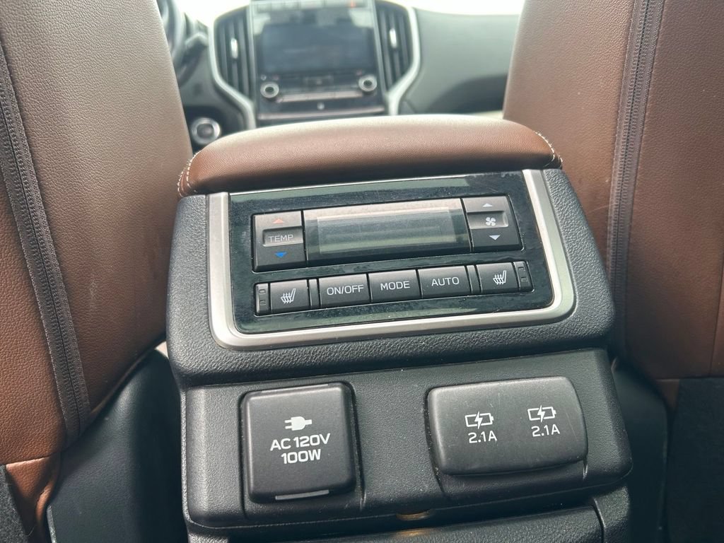 Used 2020 Subaru Ascent Touring AWD/4WD image 37