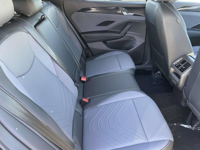 New 2026 Volkswagen Tiguan SE R-Line FWD image 25