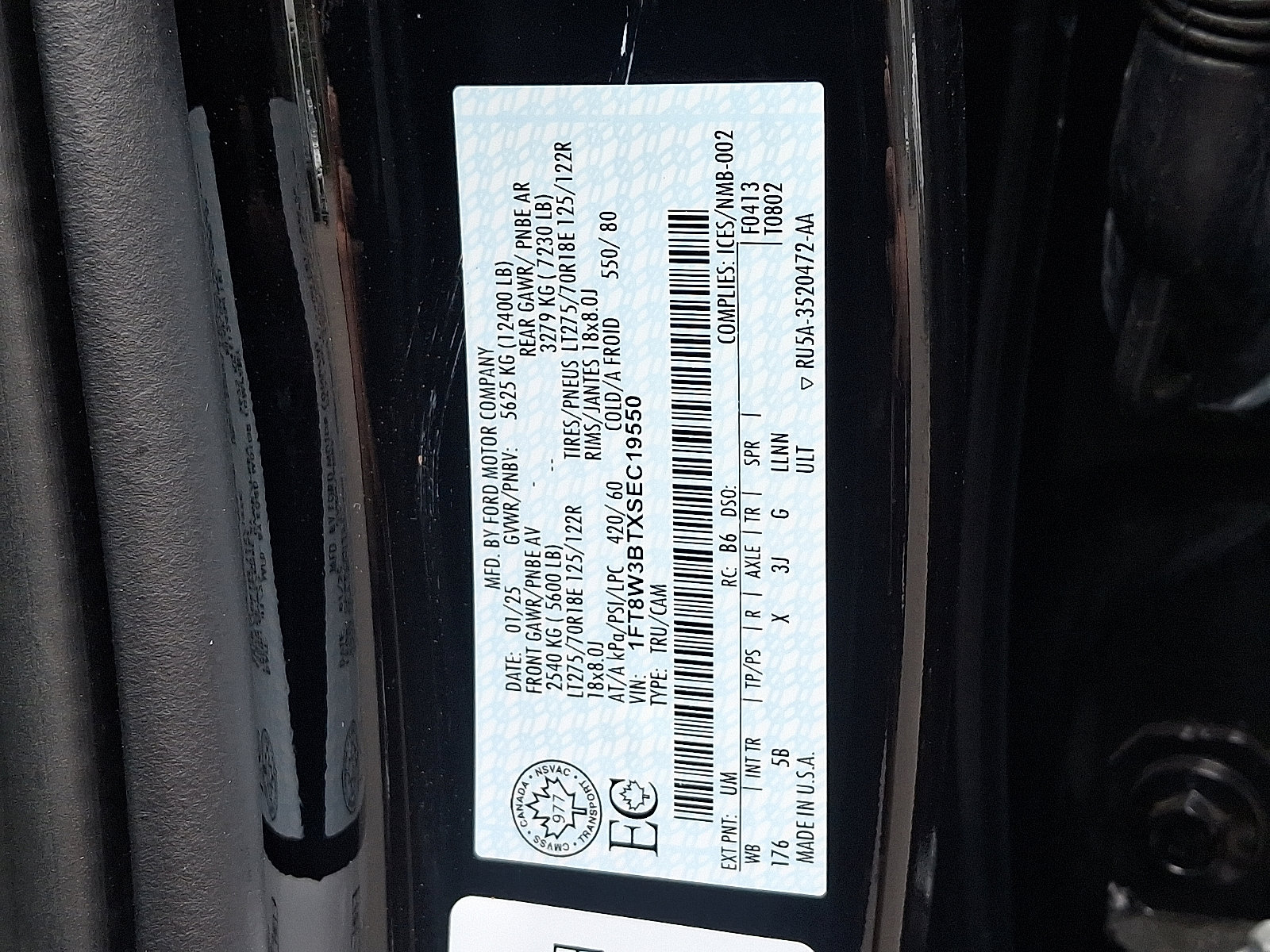 Certified 2025 Ford F350 Lariat image 27