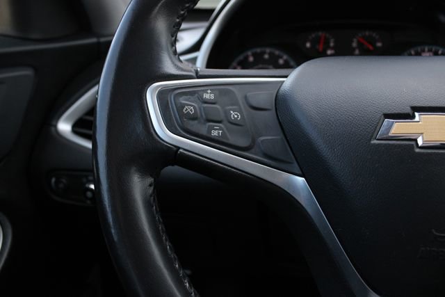 Used 2022 Chevrolet Malibu LT w/ Sport Edition FWD image 11