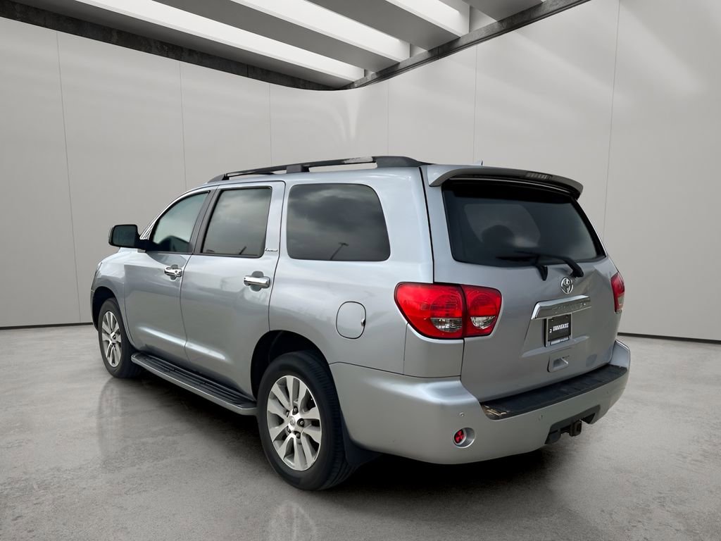 Used 2013 Toyota Sequoia Limited RWD image 3