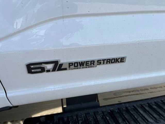 New 2024 Ford F550 4x4 Regular Cab Super Duty image 5