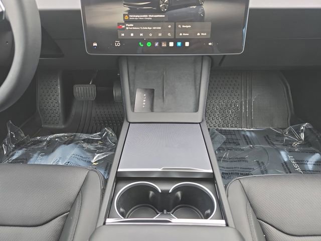 Used 2024 Tesla Model 3 Standard Range RWD image 3