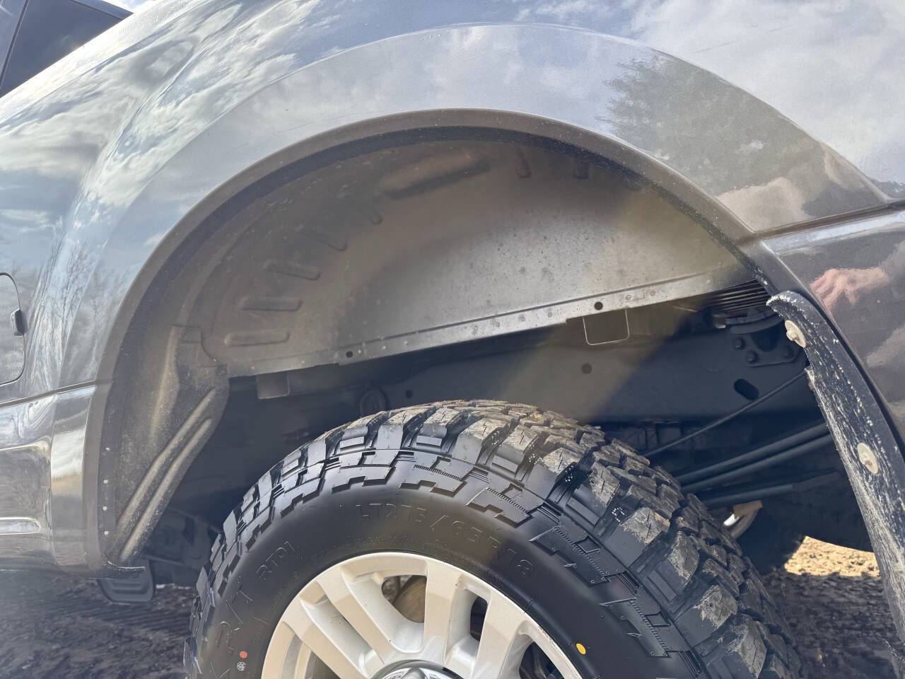Used 2019 Ford F250 XLT w/ Camper Package image 22