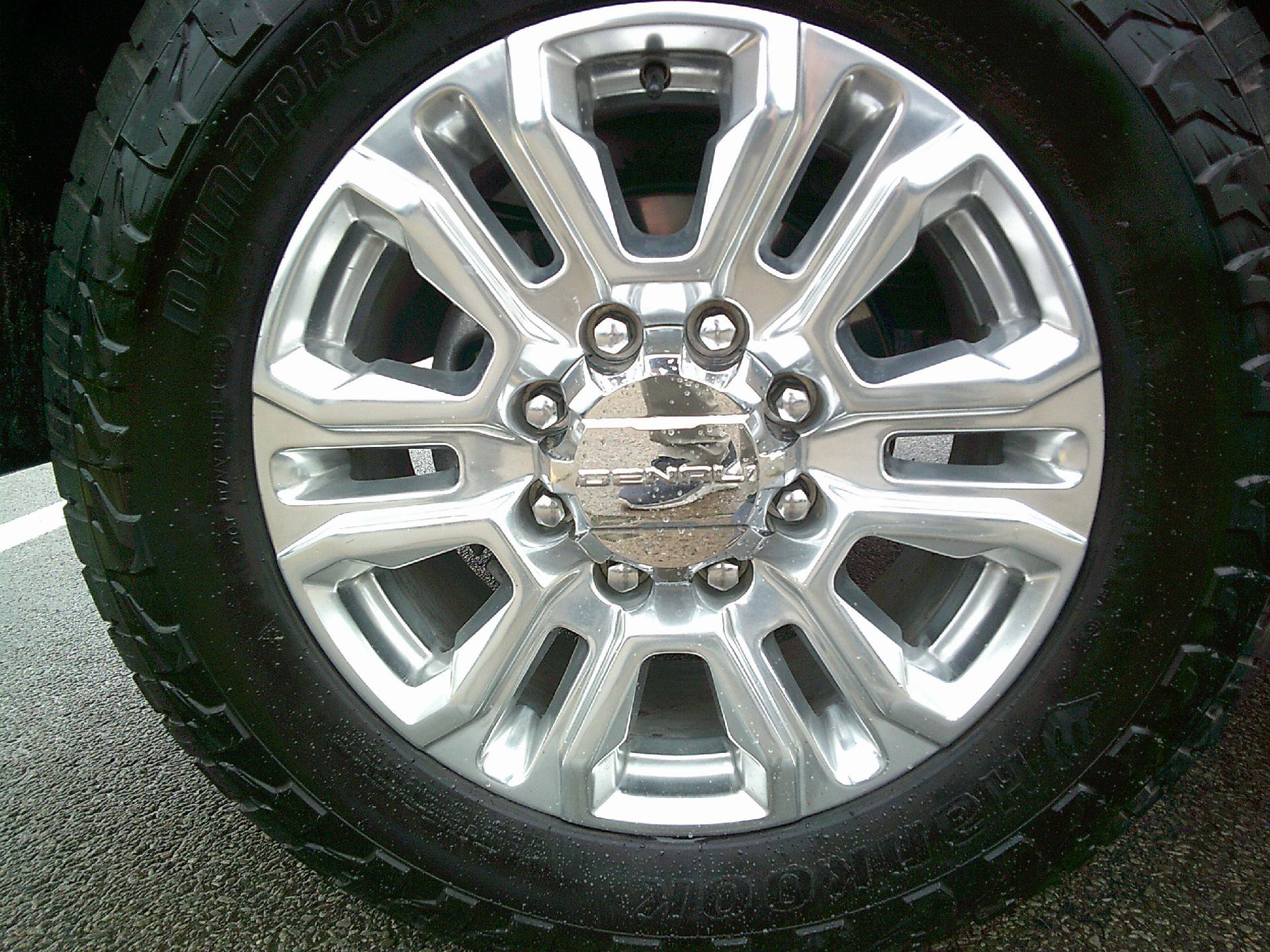 Used 2022 GMC Sierra 3500 Denali w/ Technology Package image 25