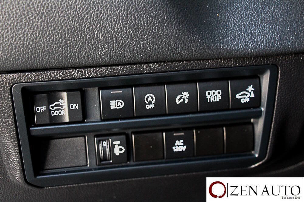 Used 2024 Toyota Tundra Limited image 21