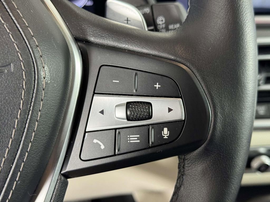 Used 2022 BMW X5 xDrive40i w/ Premium Package AWD/4WD image 23