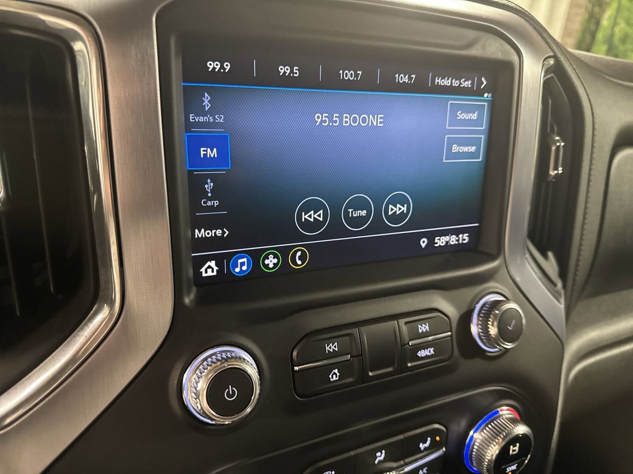 Used 2020 GMC Sierra 1500 Elevation w/ Elevation Value Package image 24