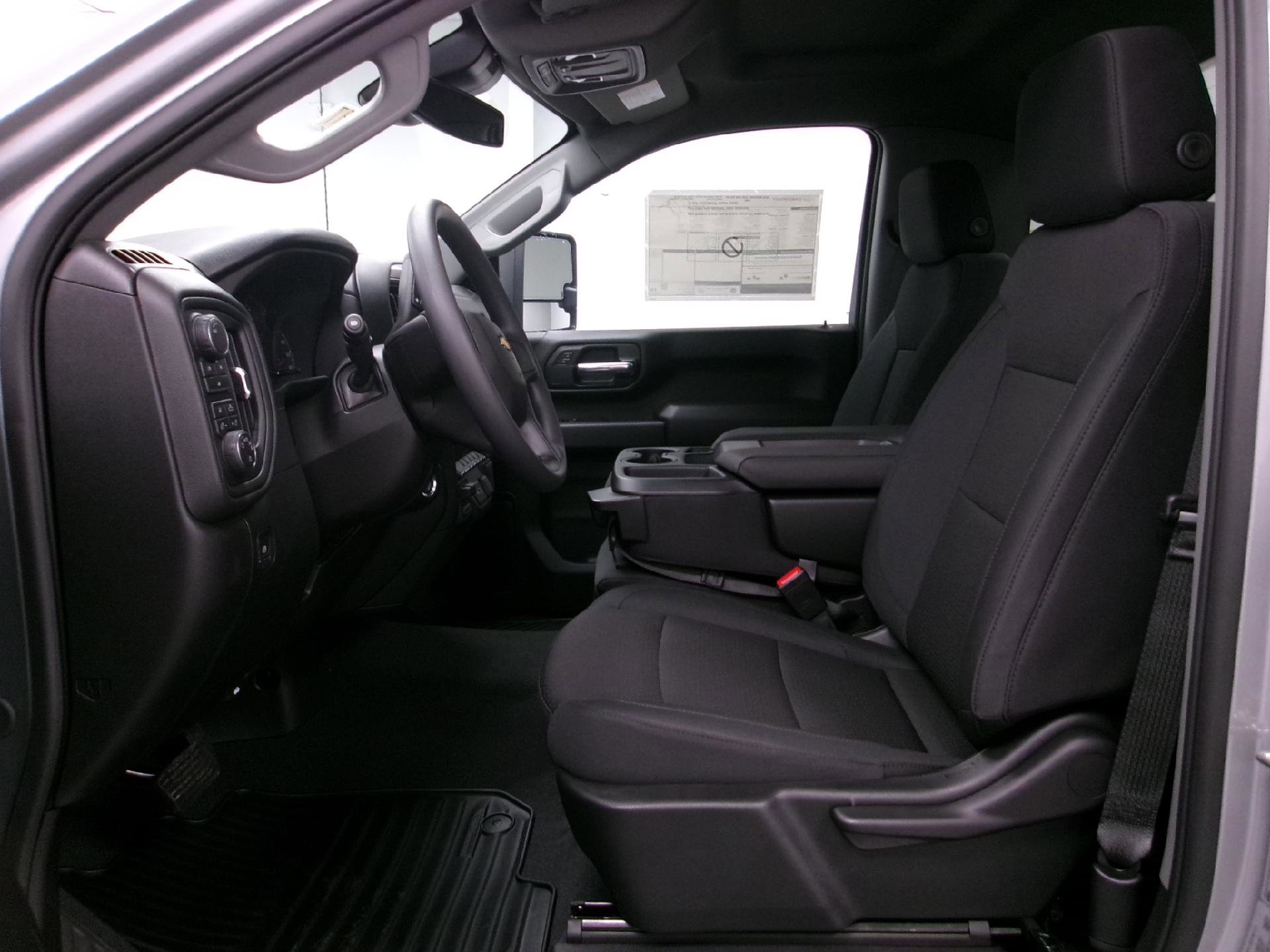 New 2026 Chevrolet Silverado 3500 W/T image 8