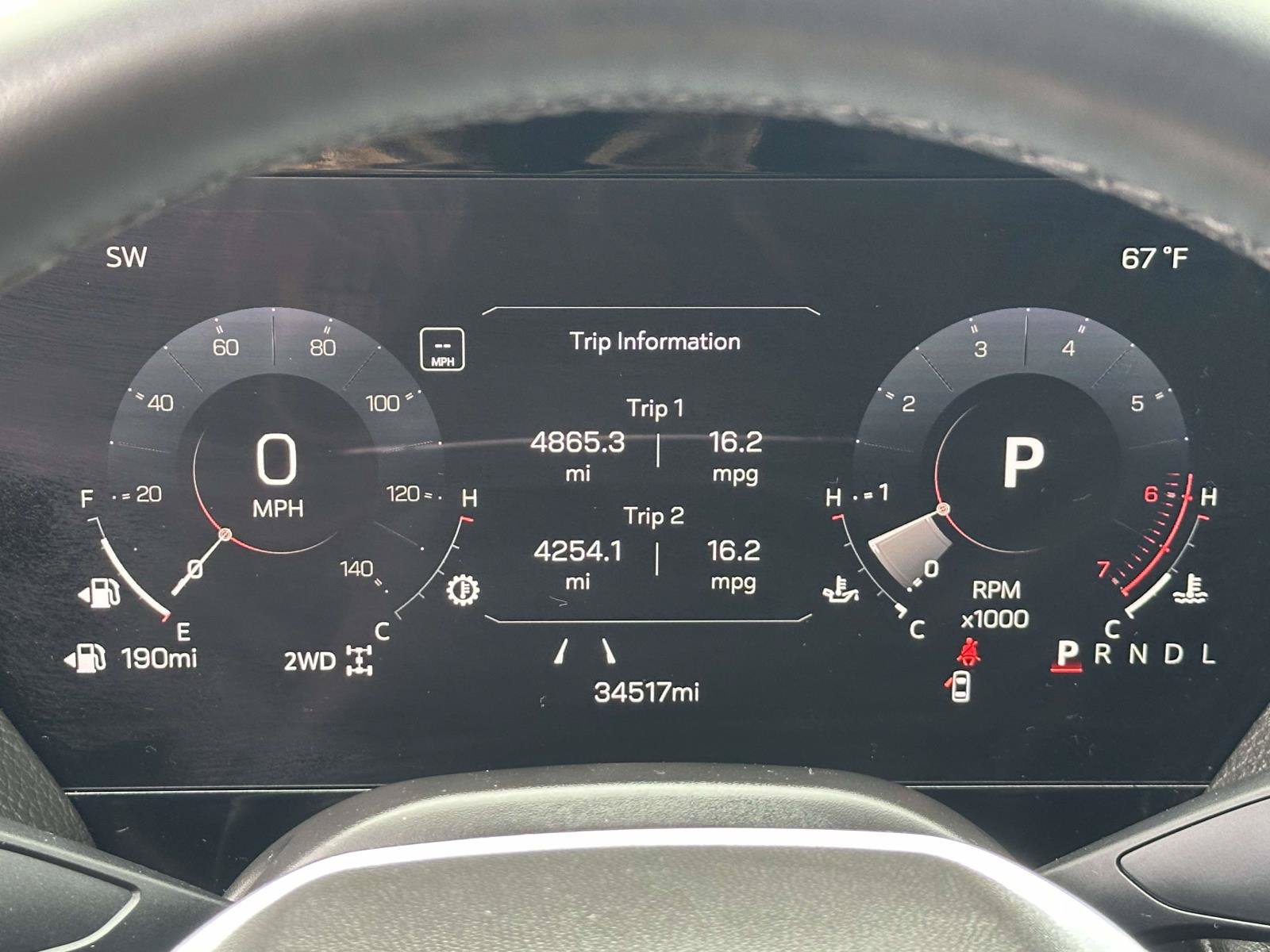 Used 2025 GMC Yukon XL Denali AWD/4WD image 19