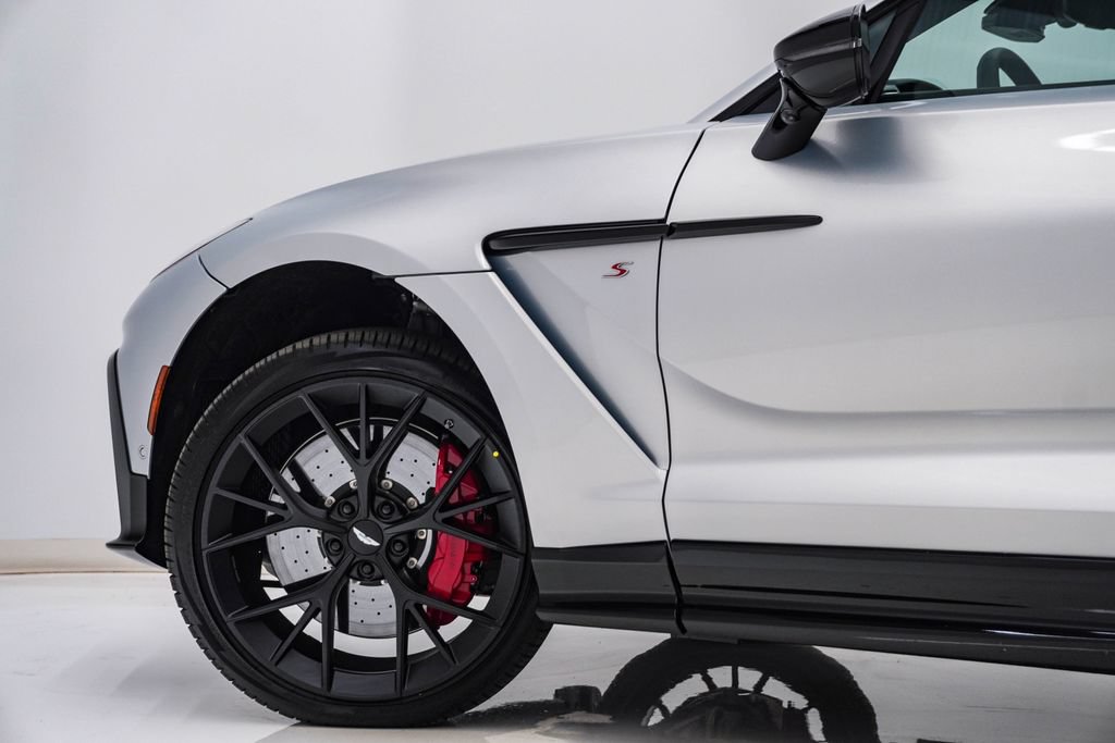 New 2026 Aston Martin DBX 707 AWD/4WD image 14