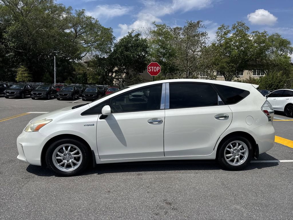 Used 2013 Toyota Prius V Two image 12
