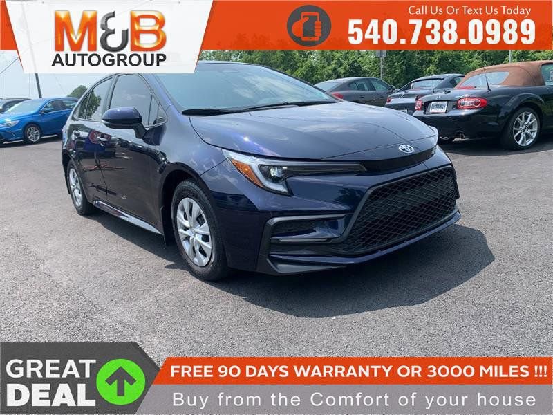 Used 2023 Toyota Corolla SE w/ SE Premium Package image 1