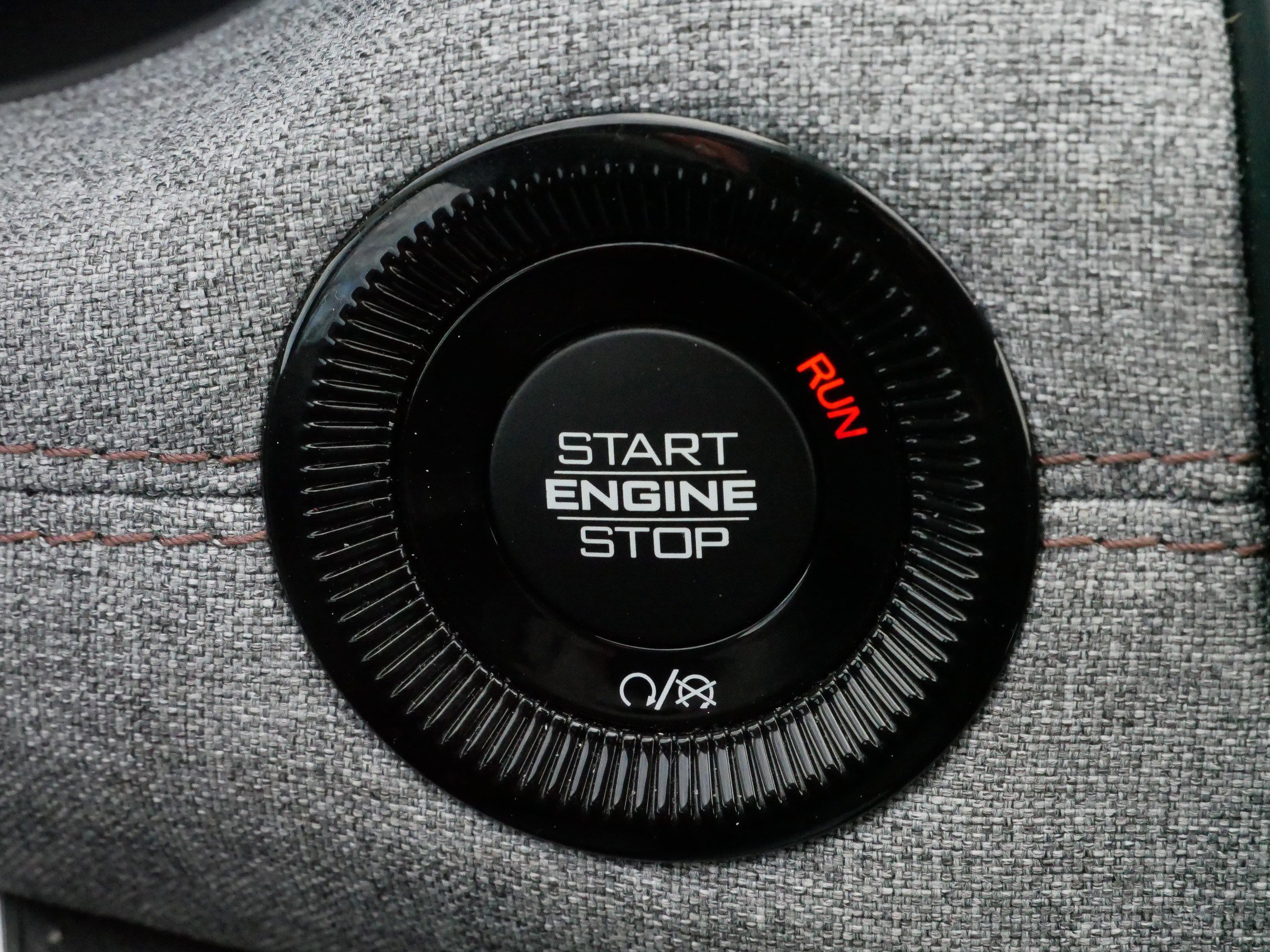 Certified 2022 Jeep Compass Latitude image 28