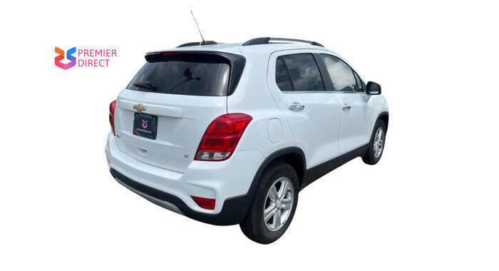 Used 2017 Chevrolet Trax LT w/ LT Convenience Package FWD image 5