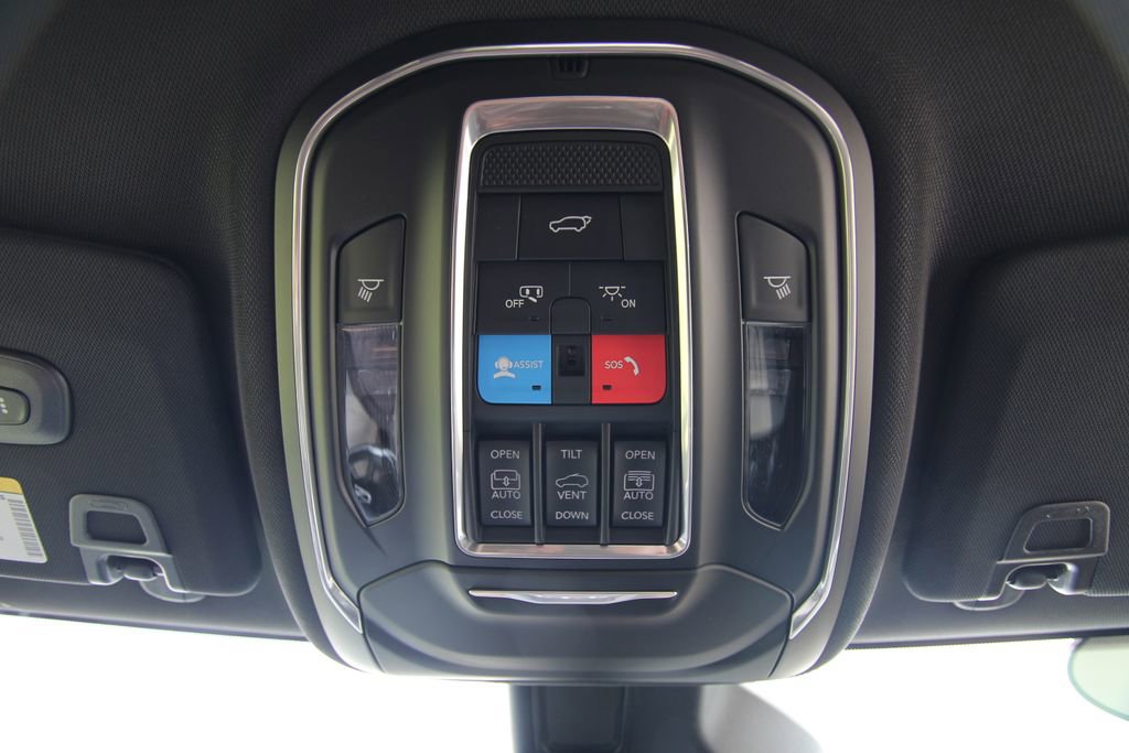 New 2026 Jeep Grand Cherokee Limited image 40