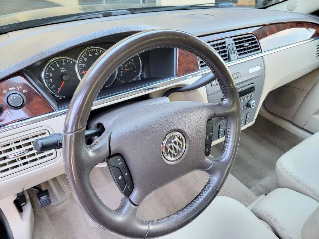 Used 2009 Buick LaCrosse CXL w/ Driver Confidence Package FWD image 19