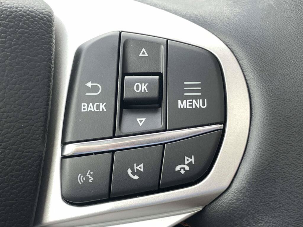 New 2026 Ford Explorer Active w/ Active Comfort Package AWD/4WD image 34
