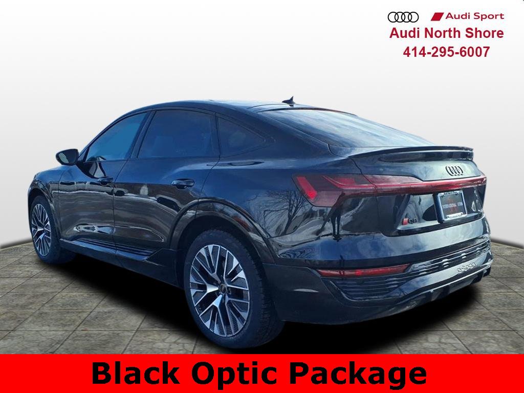 Used 2024 Audi Q8 e-tron Premium Plus w/ Premium Plus Package image 8