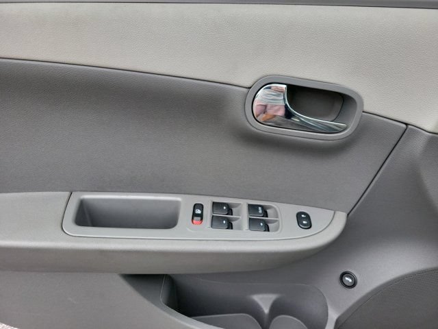 Used 2009 Chevrolet Malibu Hybrid FWD image 7
