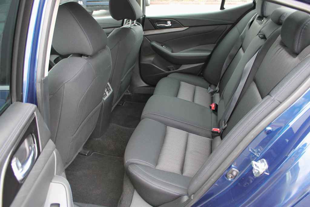 Used 2017 Nissan Maxima 3.5 S FWD image 10