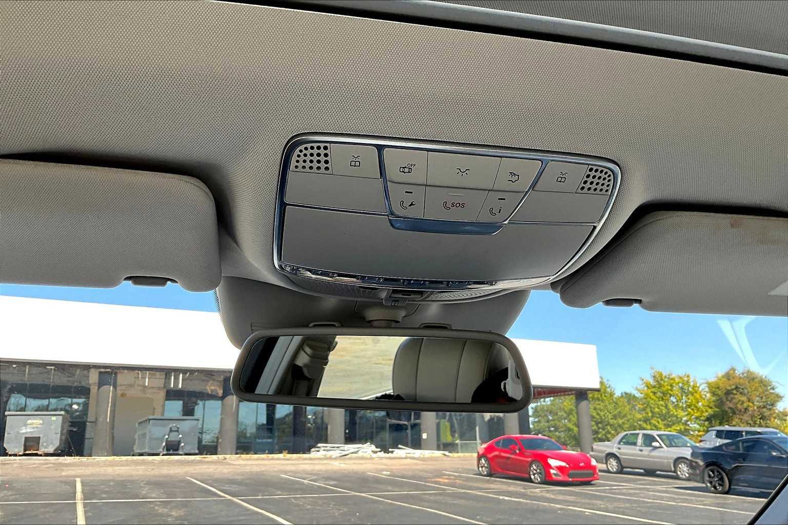 Used 2015 Mercedes-Benz S 550 Sedan image 35