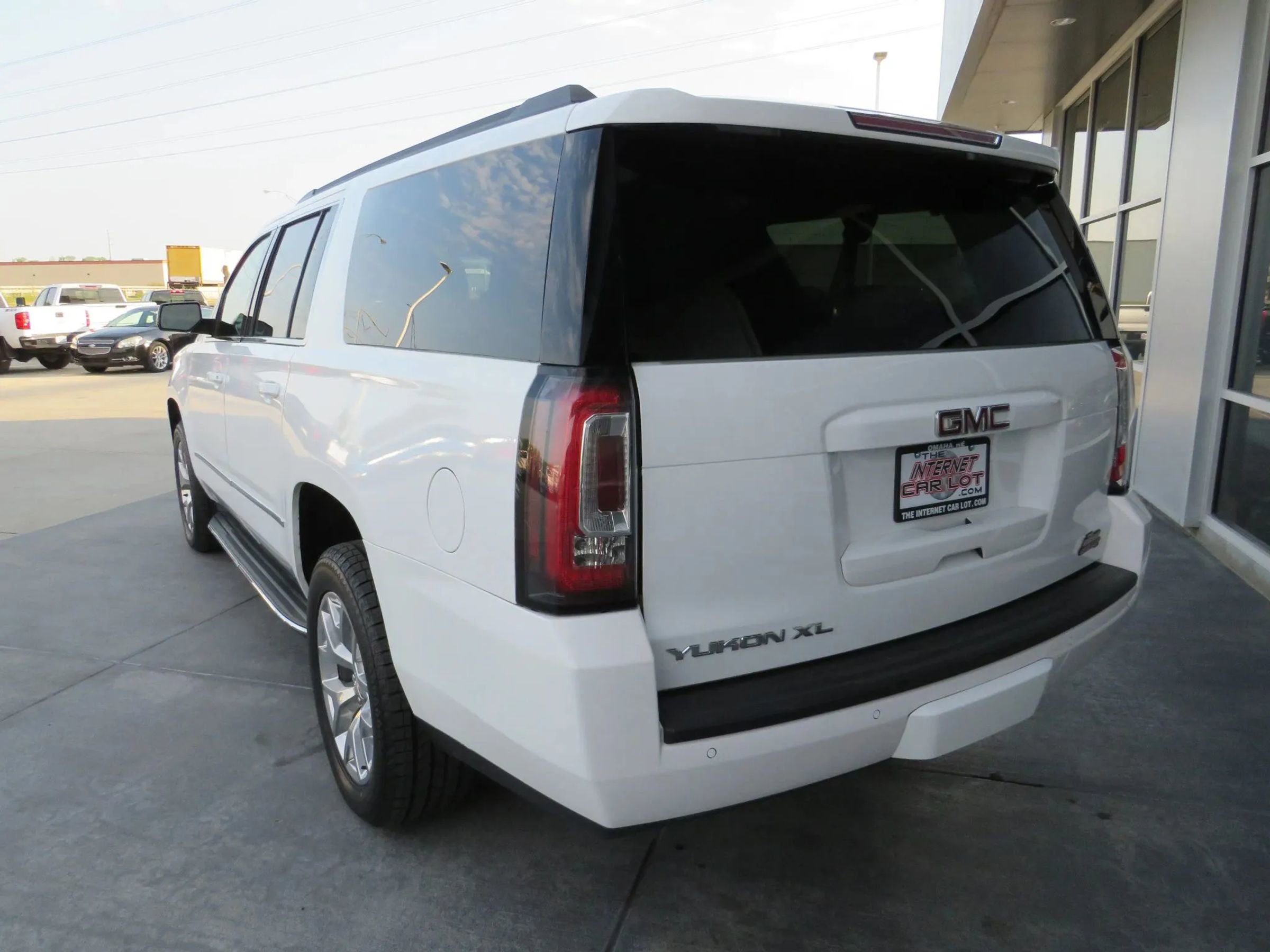 Used 2019 GMC Yukon XL SLT image 5