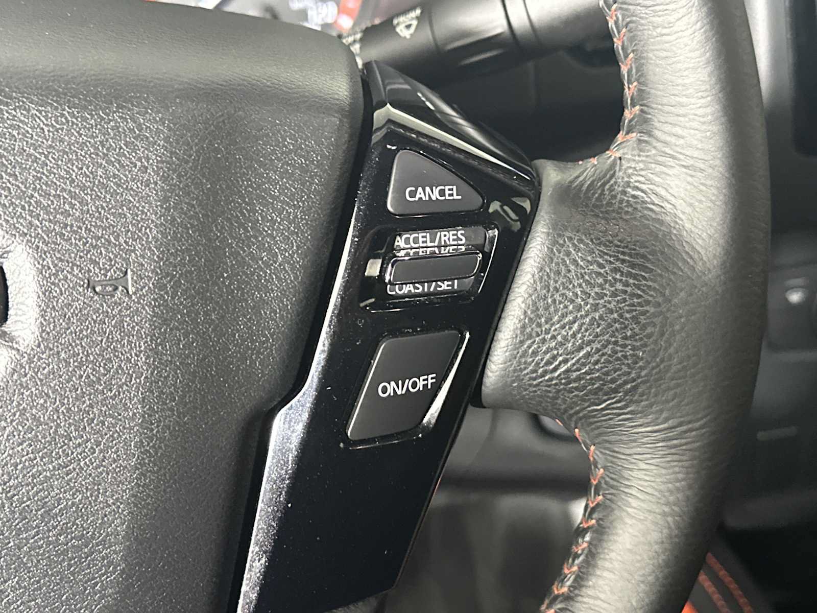 Used 2024 Nissan Frontier PRO-4X AWD/4WD image 31