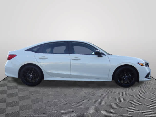 Used 2023 Honda Civic Sport image 4