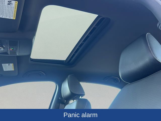 Used 2022 Volkswagen Passat 2.0T R-Line image 12