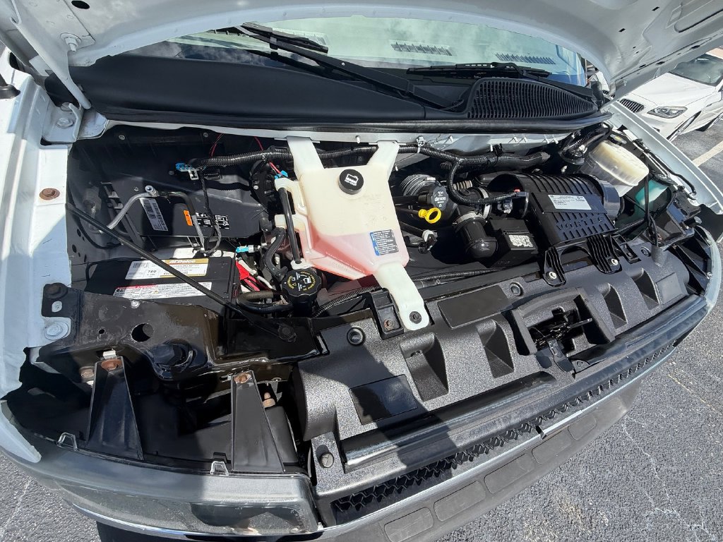 Used 2019 Chevrolet Express 2500 w/ Driver Convenience Package RWD image 19
