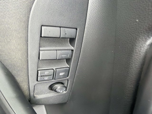 Certified 2025 Toyota Corolla LE FWD image 8