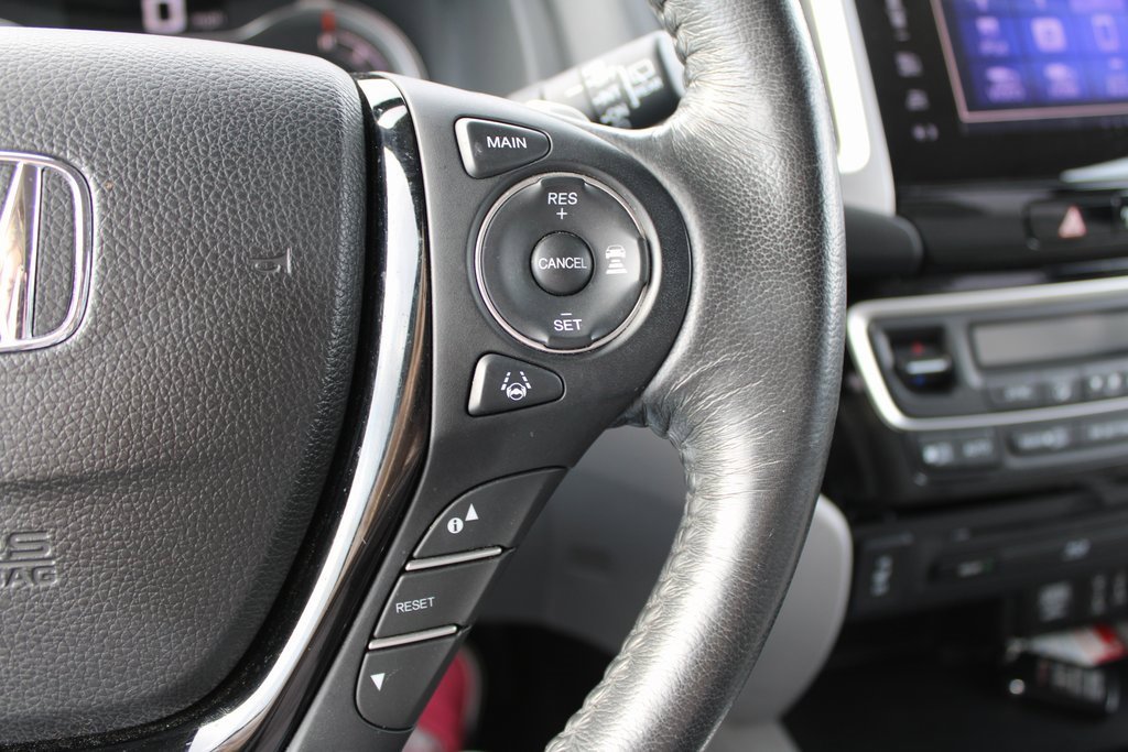 Used 2017 Honda Pilot Touring image 33