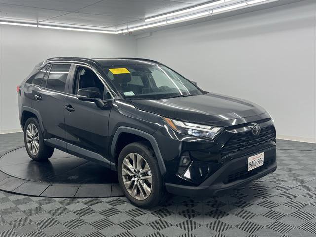 Certified 2022 Toyota RAV4 XLE Premium image 2