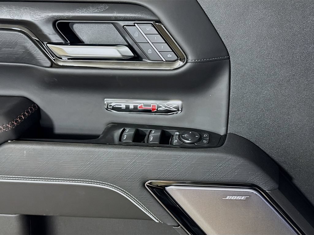 New 2026 GMC Sierra 1500 AT4X w/ LPO, Black Badging Package AWD/4WD image 16