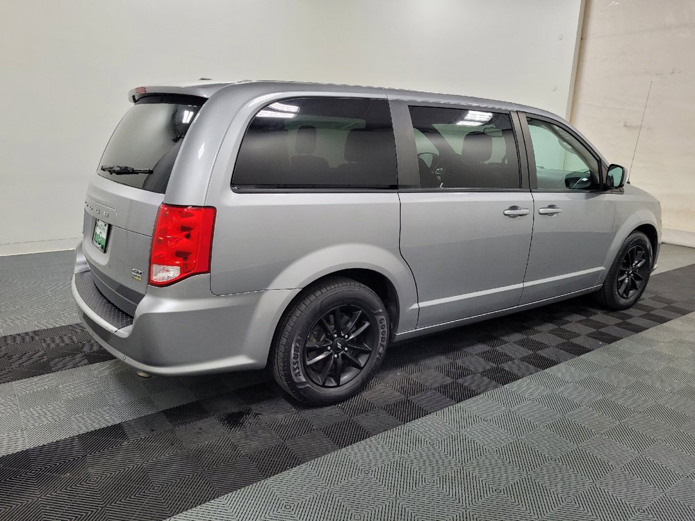 Used 2019 Dodge Grand Caravan GT w/ Safety Sphere Group FWD image 10