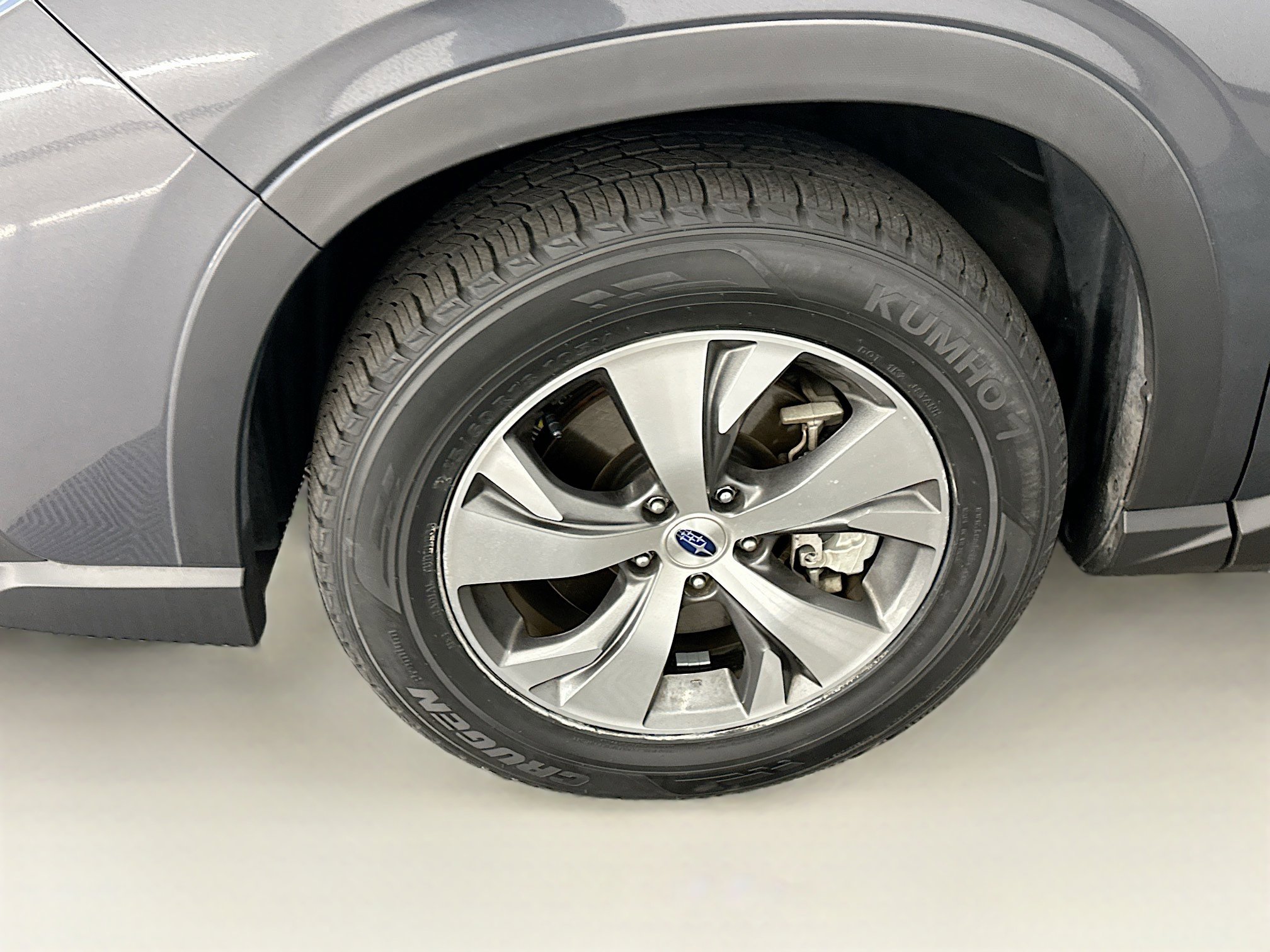 Used 2023 Subaru Ascent Premium w/ Convenience Package AWD/4WD image 11