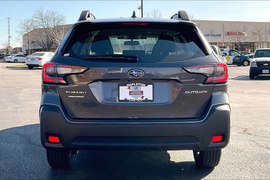 Certified 2024 Subaru Outback 2.5i image 3