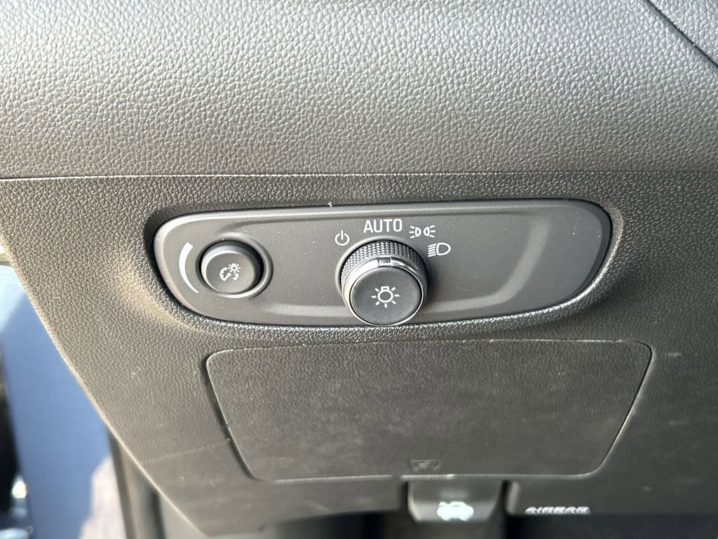 New 2026 Buick Encore GX Sport Touring image 18