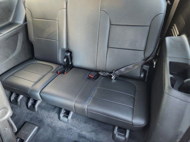 Used 2022 Chevrolet Traverse High Country image 34