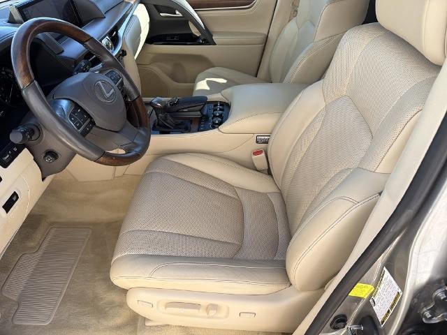Used 2017 Lexus LX 570 4WD w/ Luxury Package image 9