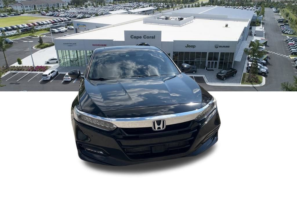 Used 2018 Honda Accord Touring image 5