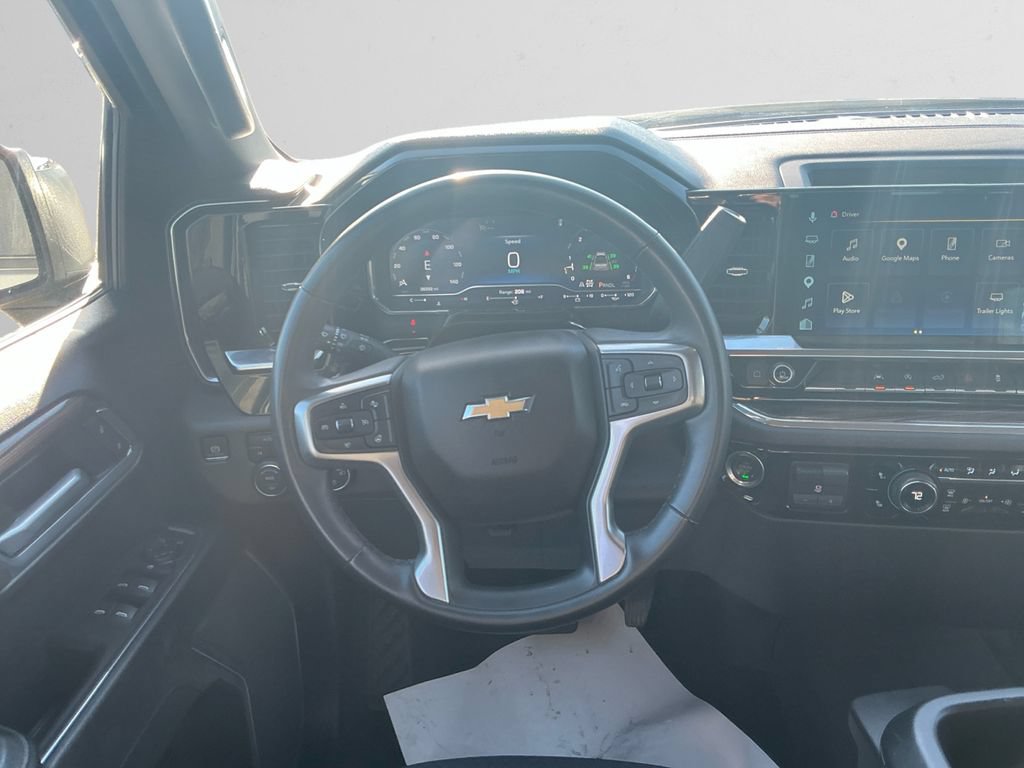 Used 2025 Chevrolet Silverado 1500 LT AWD/4WD image 12