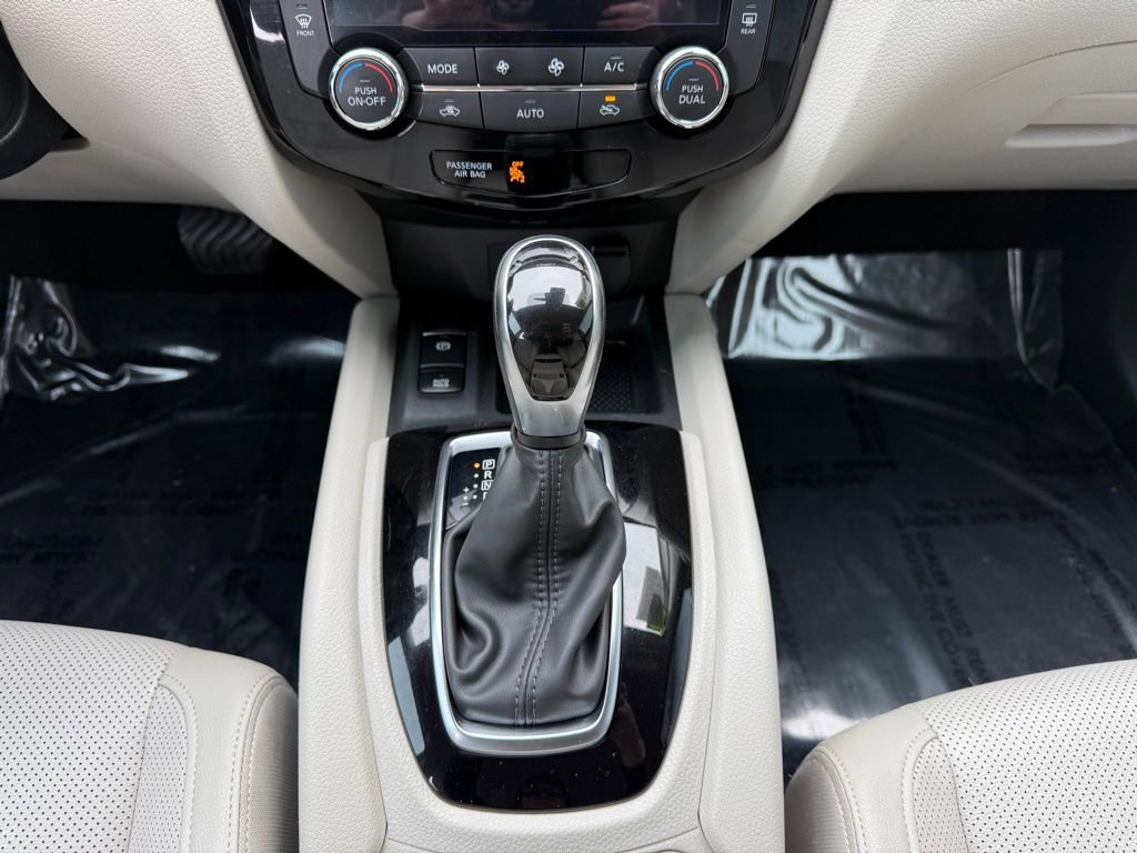 Certified 2022 Nissan Rogue Sport SL image 22