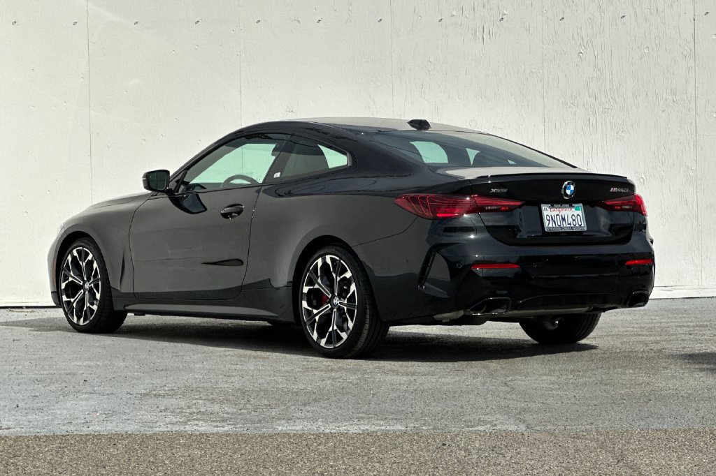 Used 2025 BMW 440i xDrive Coupe w/ Premium Package AWD/4WD image 5