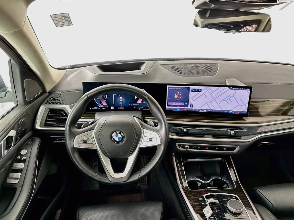 Used 2026 BMW X7 xDrive40i AWD/4WD image 23